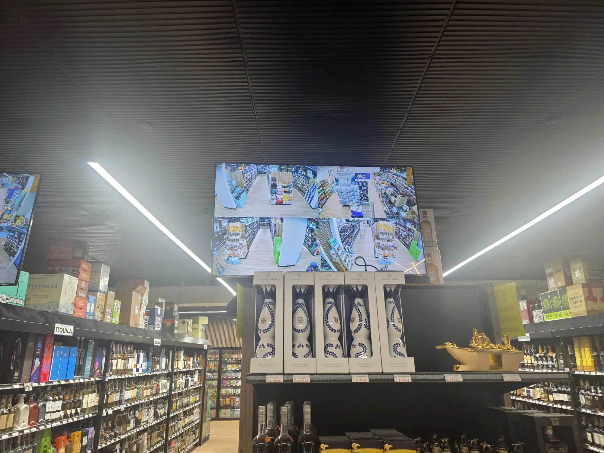 Retail store CCTV monitoring display with security cameras in New Jersey